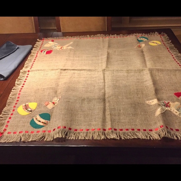 Handmade made Easter runner style tablecloth - Picture 5 of 9